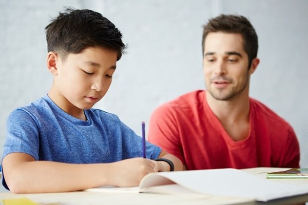 Gia sư luyện thi chứng chỉ KET