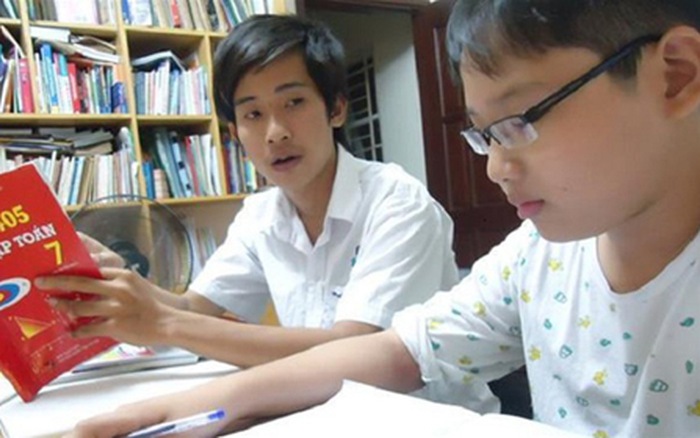 Học phí gia sư lớp 9 bao nhiêu tiền? 